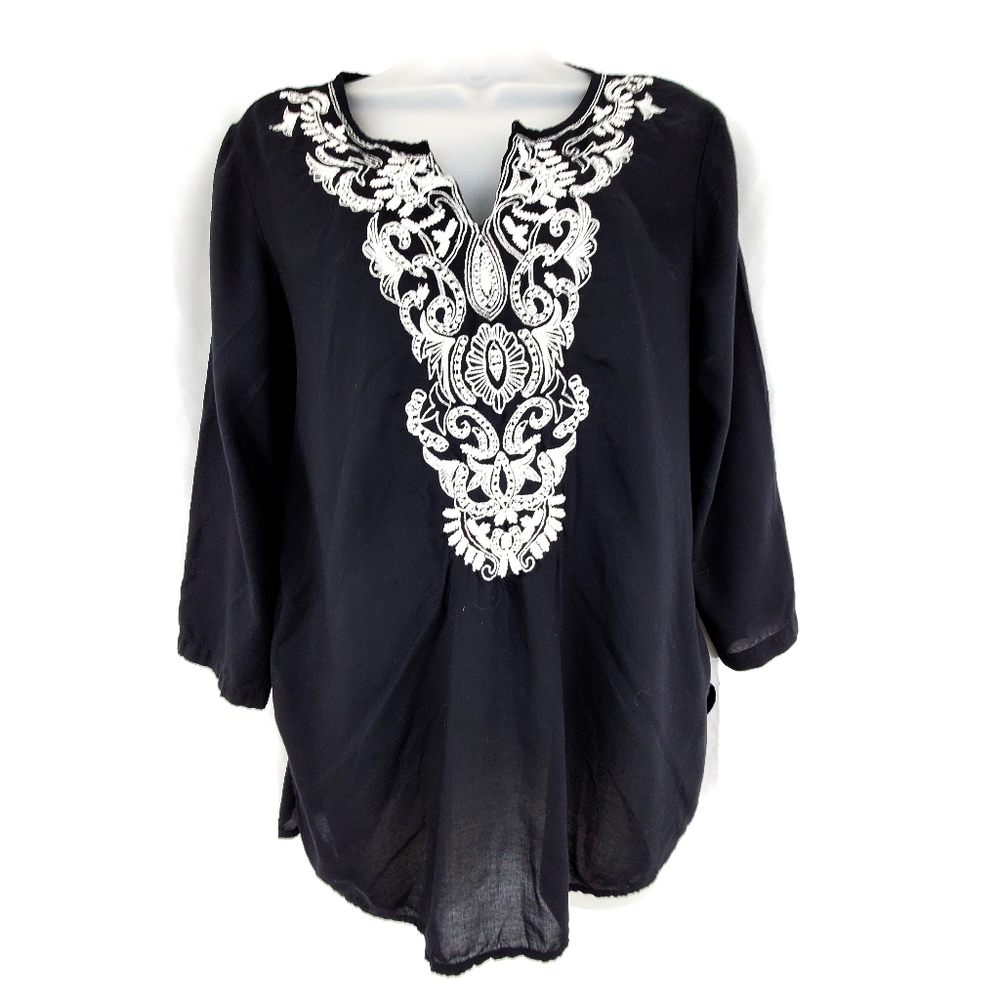 Basic Editions Black Boho Top Size Small